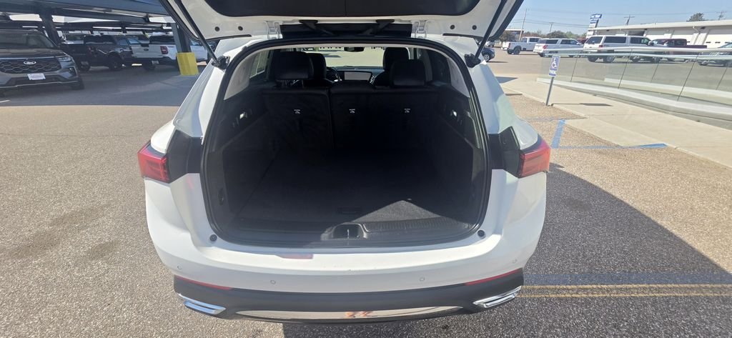 Used 2024 Summit White Buick Preferred image 9