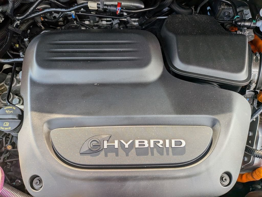 Used 2023 Gray Chrysler Touring L image 12