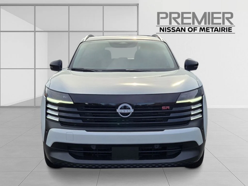 New 2026 Aspen White TriCoat / Super Black Two-tone Nissan SR image 8