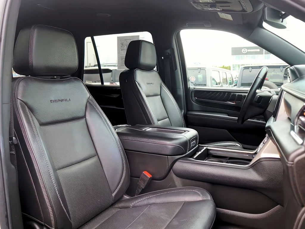 Used 2023 Summit White GMC Denali image 21