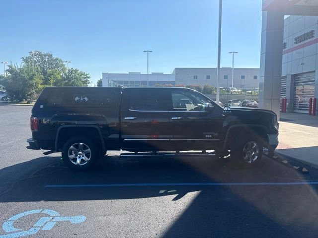 Used 2018 Black GMC SLT image 3