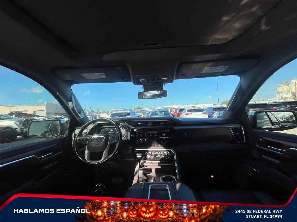 New 2026 Summit White GMC Elevation image 14