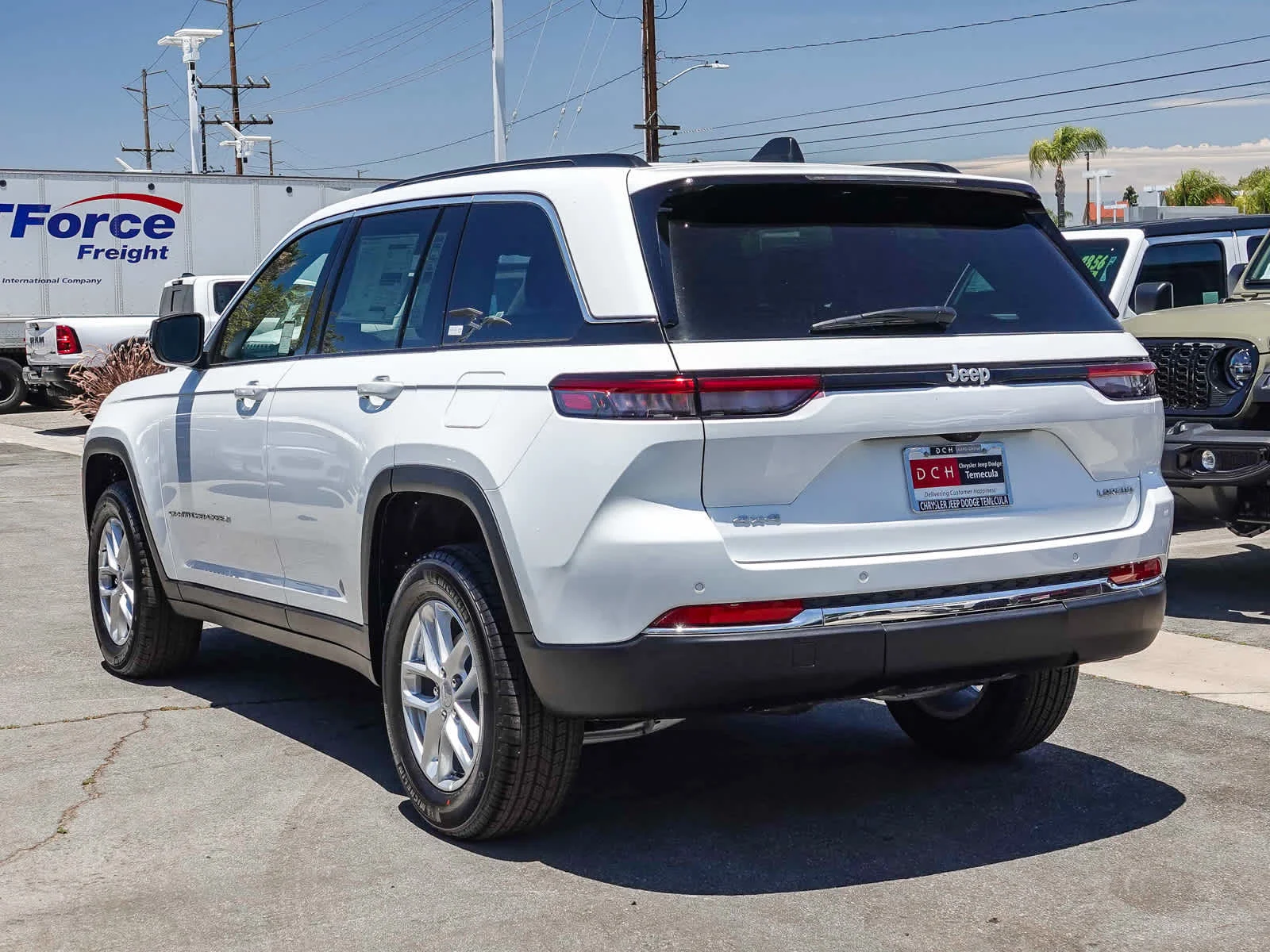 New 2026 Bright White Clearcoat Jeep Laredo image 6