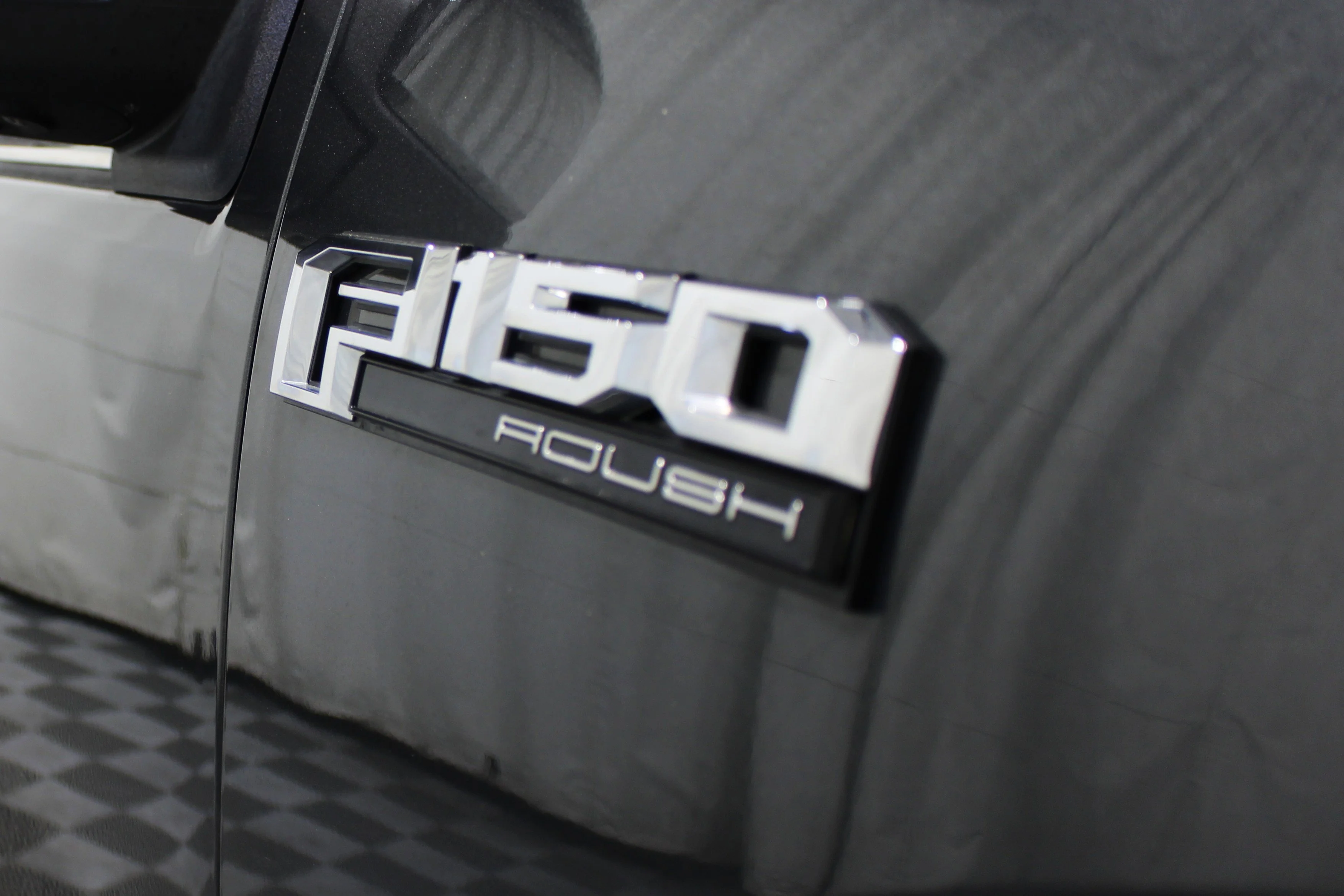 2016 Ford F-150 Platinum - Photo 28