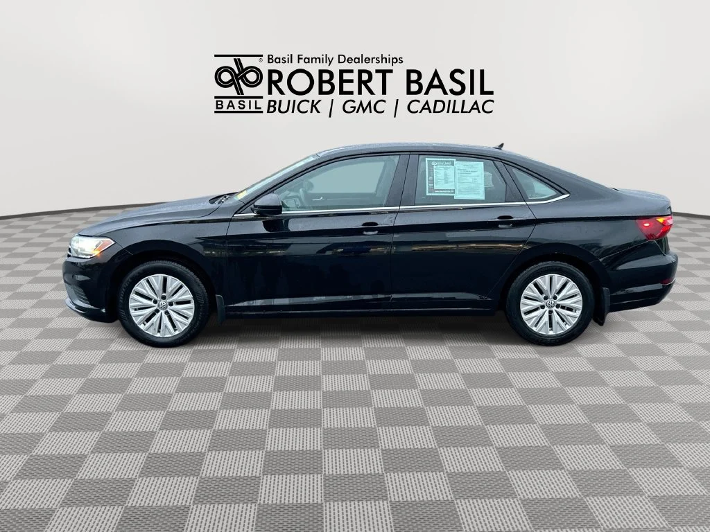 Used 2020 Black Volkswagen 1.4T S image 5