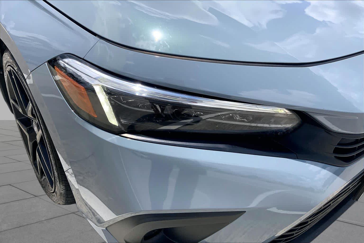 Used 2022 Sonic Gray Pearl Honda Sport image 27