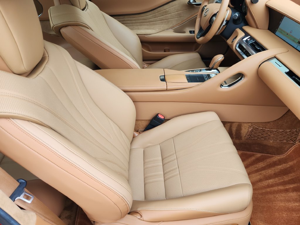 Used 2018 Infrared Lexus 500 image 14
