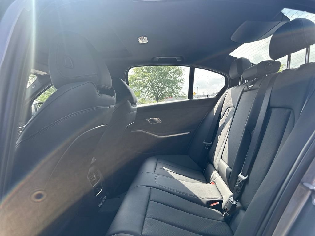 New 2026 Skyscraper Grey Metallic BMW 330i xDrive image 18