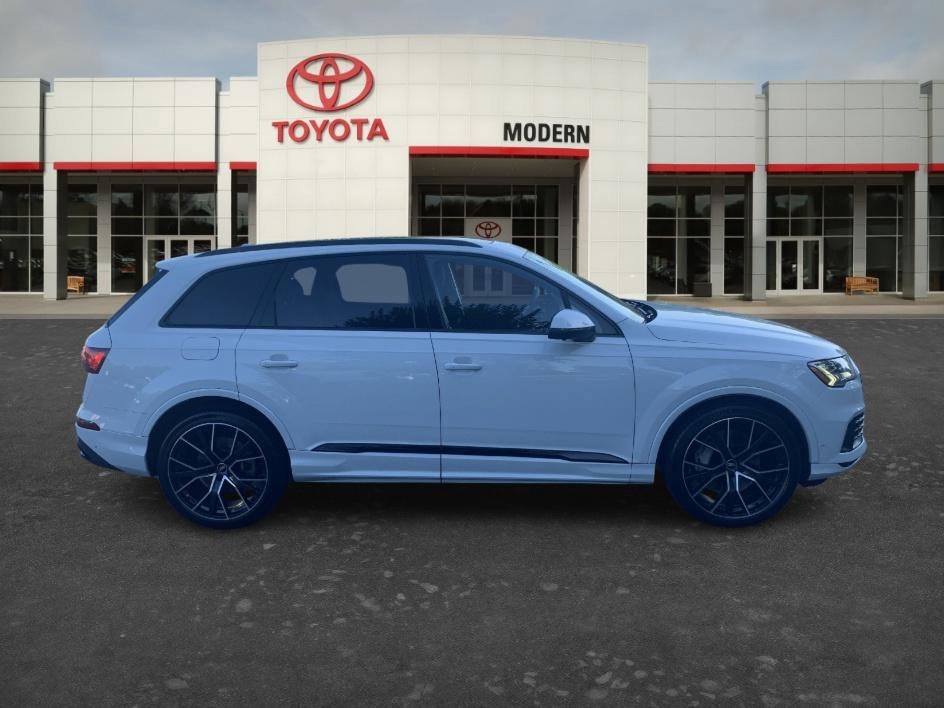 Used 2022 Glacier White Audi Prestige image 4