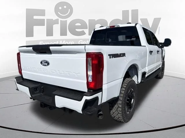New 2027 Oxford White Ford F-350® XL image 7