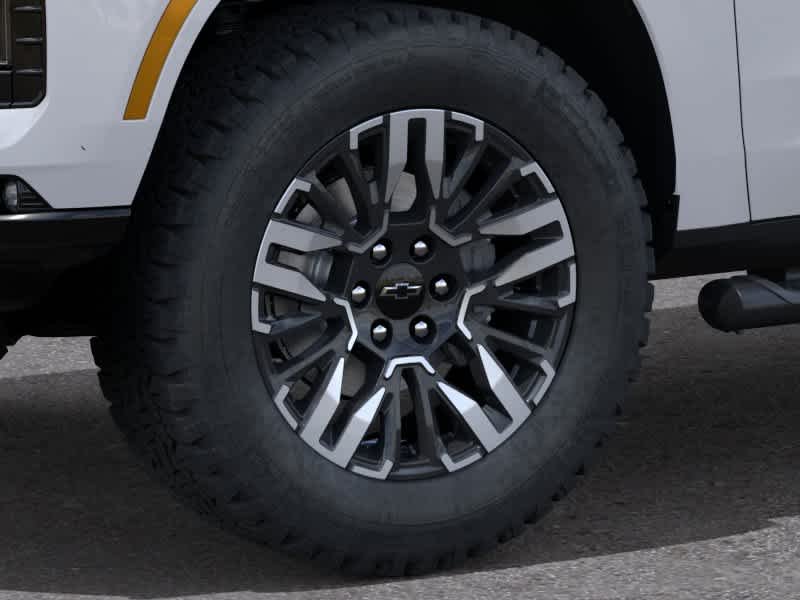 New 2026 Summit White Chevrolet Z71 image 9