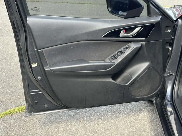 Used 2016 Gray Mazda i Sport image 25