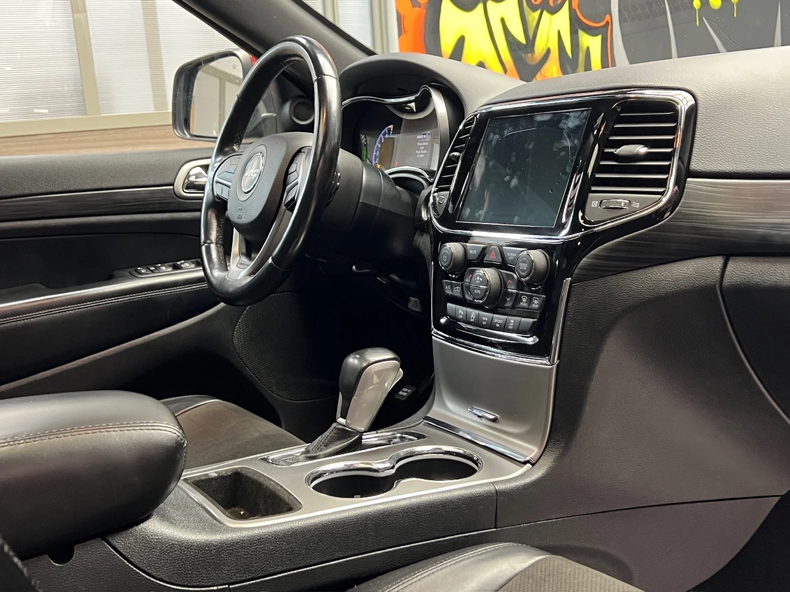 2020 Jeep Grand Cherokee Altitude - Photo 18