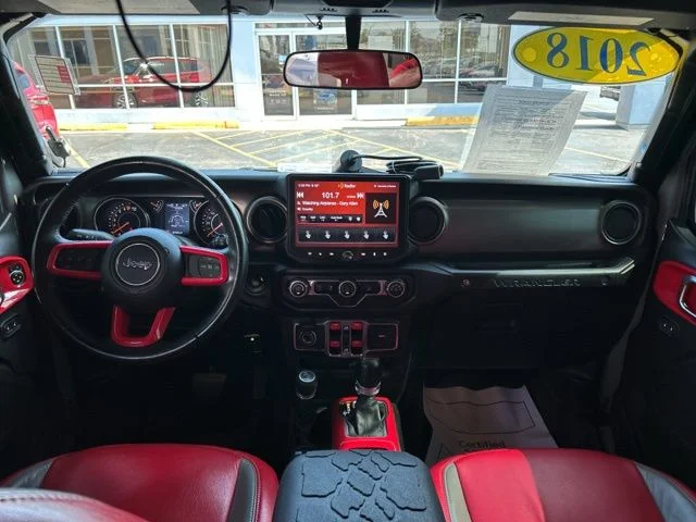 Used 2018 Gray Jeep Unlimited Sport S image 30