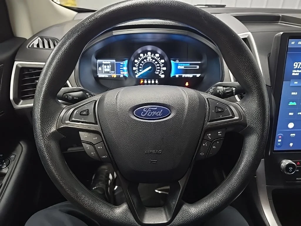 Certified Used 2022 Black Ford SE image 26