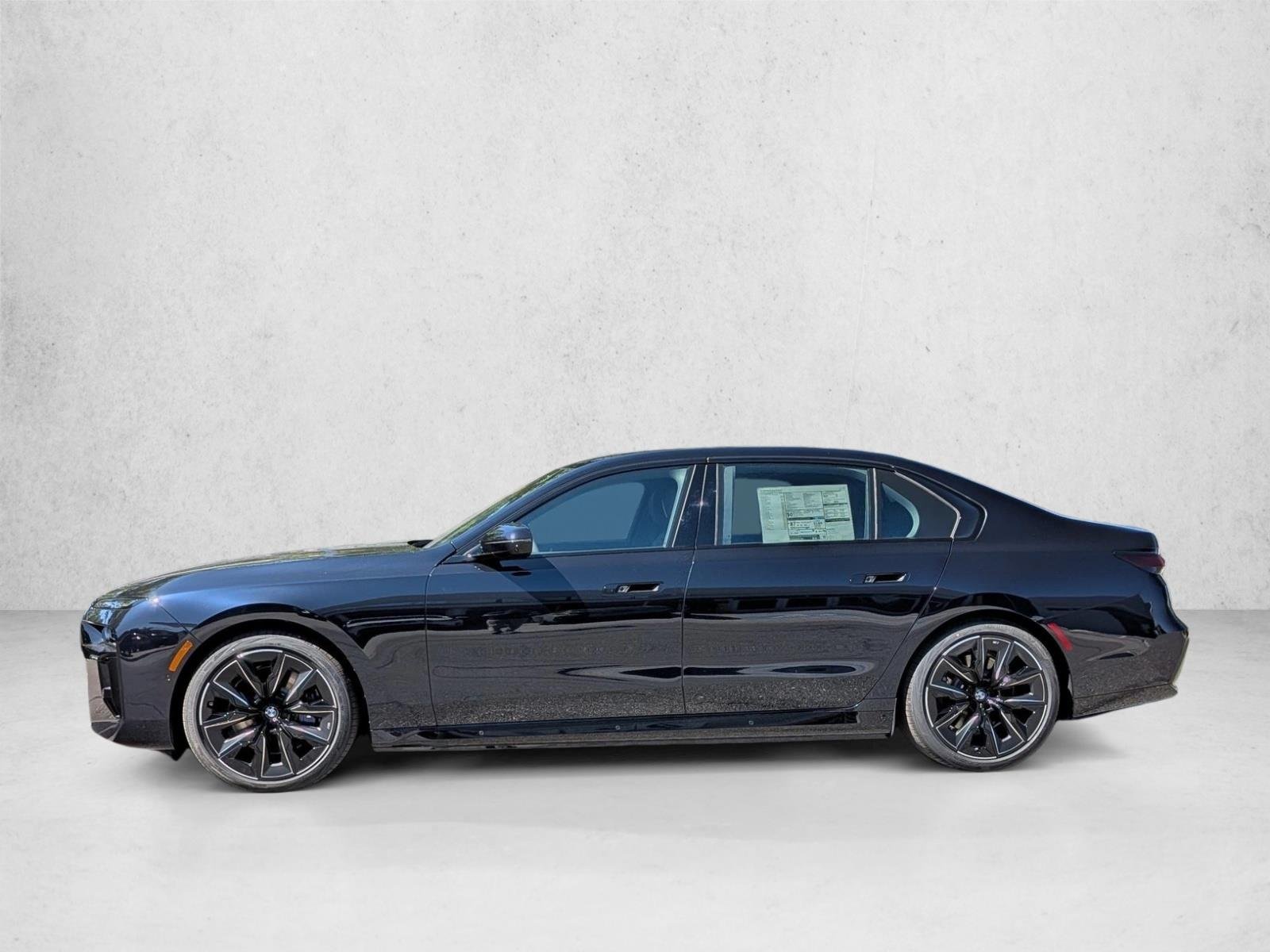 Used 2026 Carbon Black Metallic BMW xDrive60 image 5