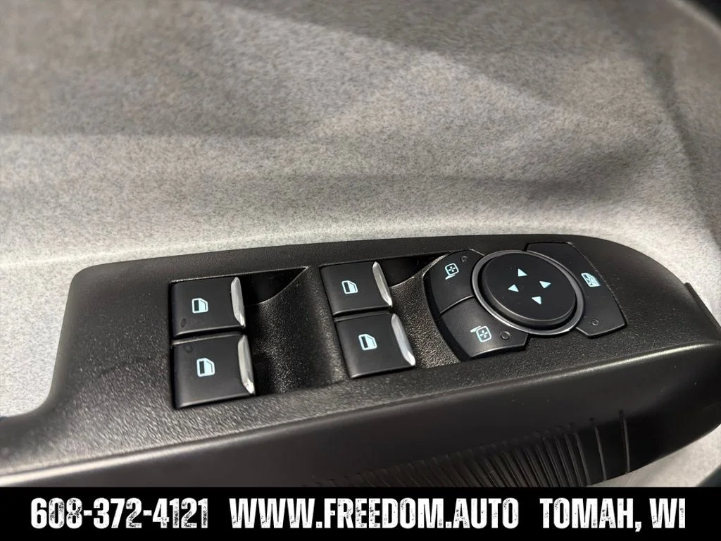 New 2026 Carbonized Gray Metallic Ford XLT image 23