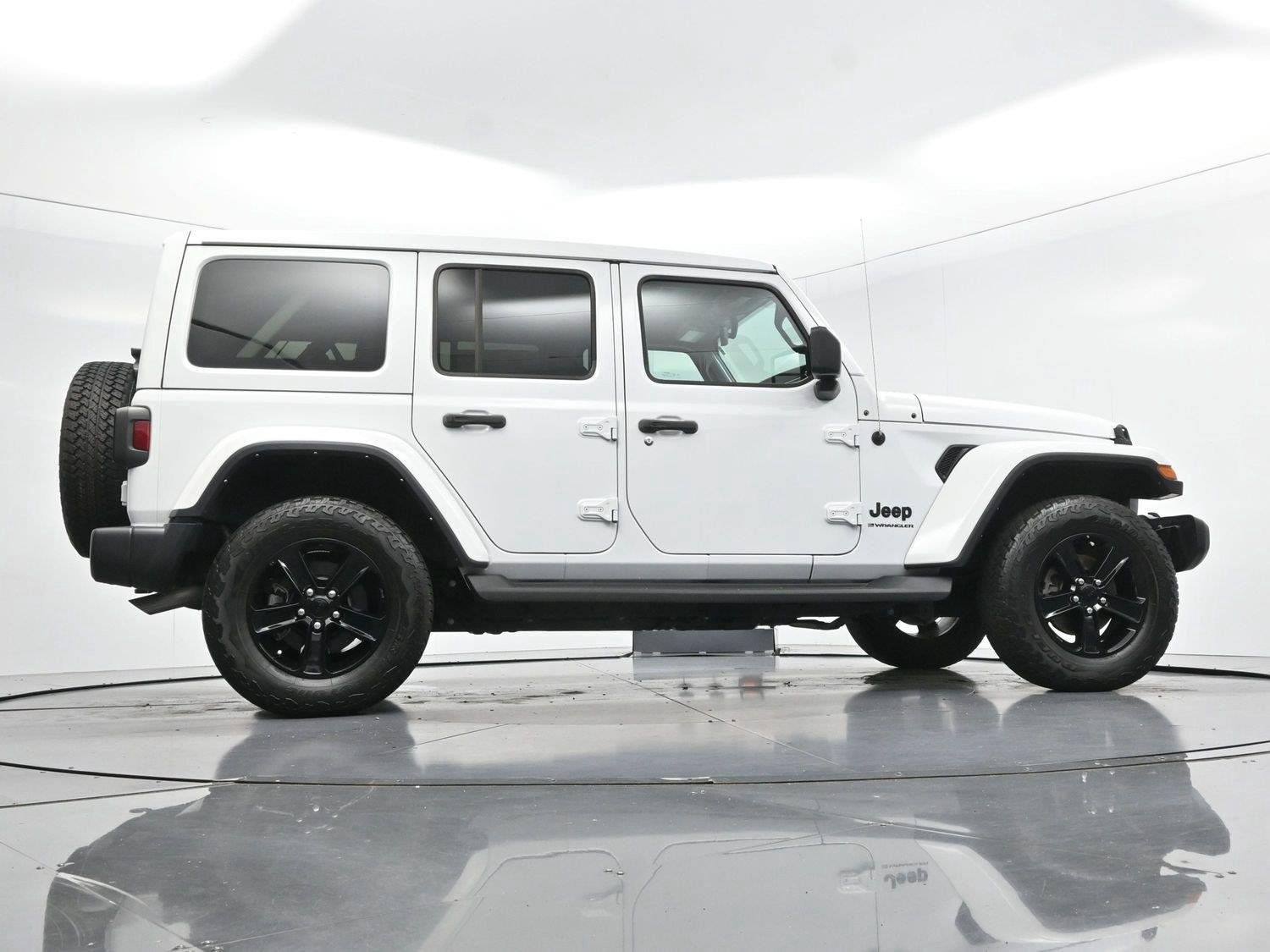 Used 2023 Bright White Clearcoat Jeep Sahara Altitude image 54