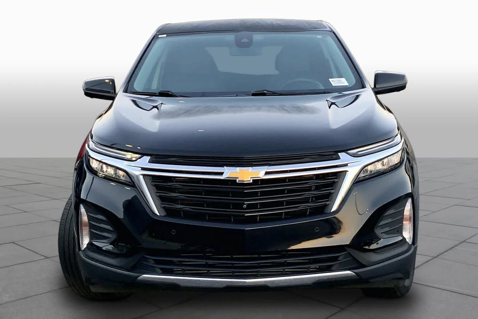 Used 2022 Mosaic Black Metallic Chevrolet LT image 4