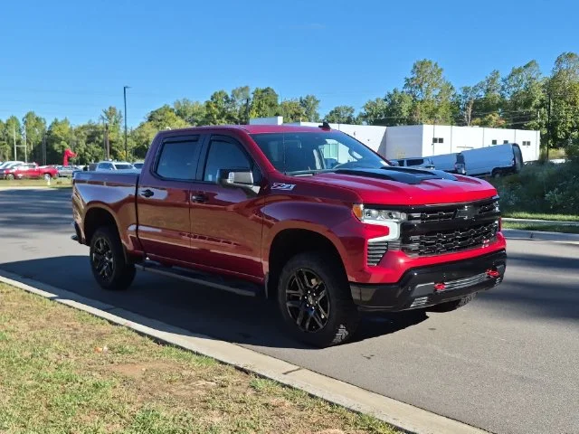 Used 2026 Red Chevrolet LT Trail Boss image 15