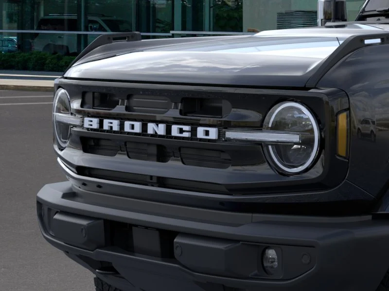 New 2026 Shadow Black Ford Outer Banks® image 38