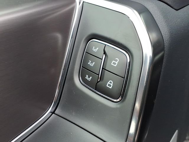 New 2026 Star White Metallic Tri-Coat Ford Platinum® image 10