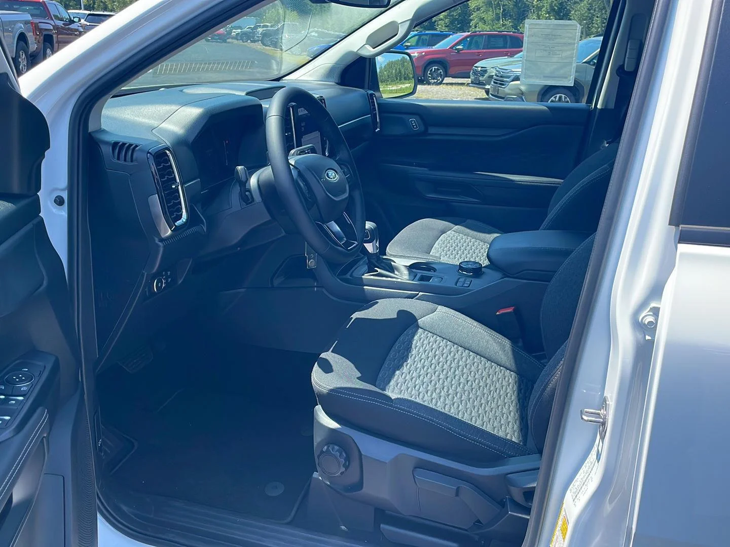 New 2026 Oxford White Ford XLT image 12