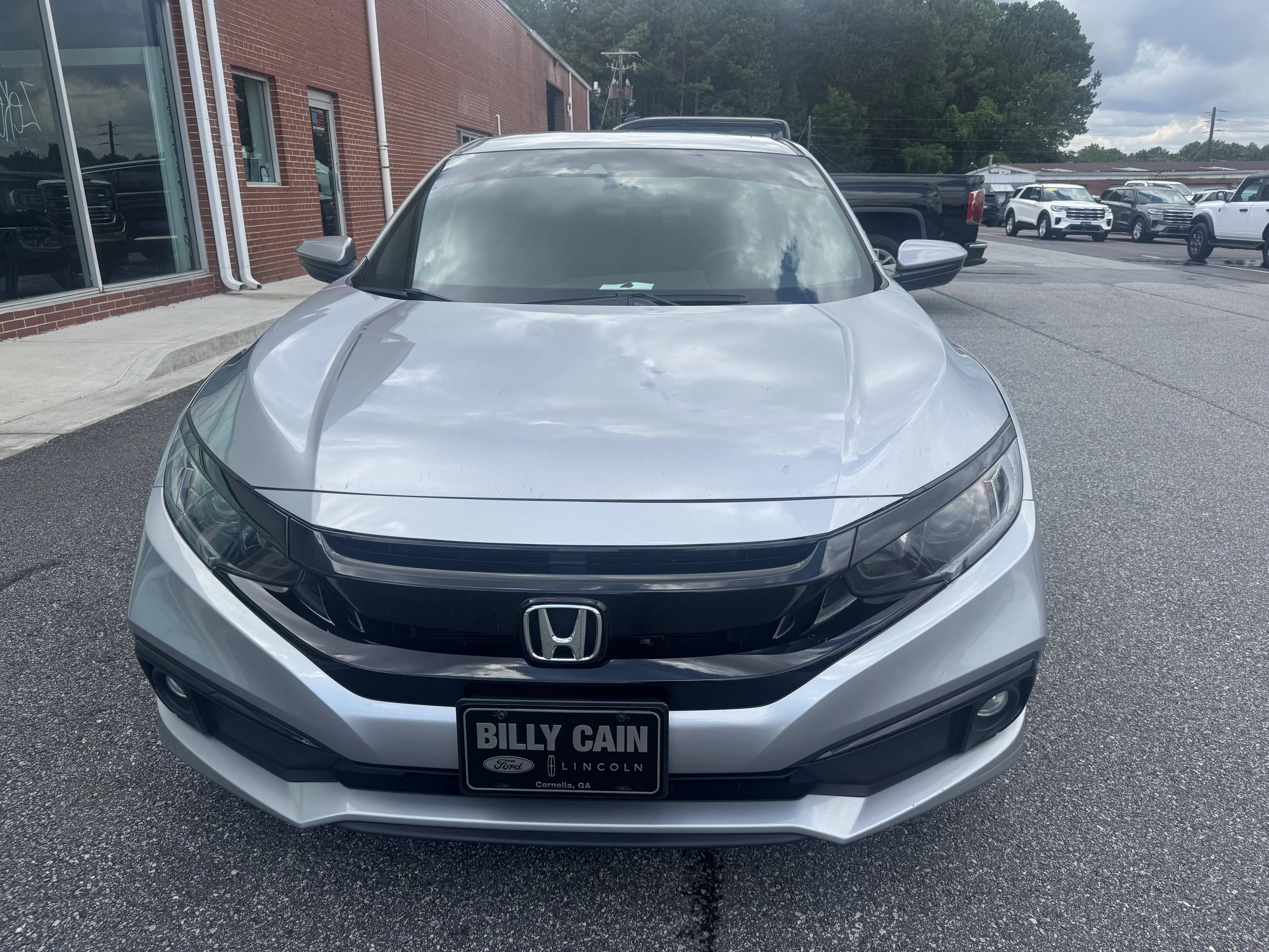 Used 2021 Lunar Silver Metallic Honda Sport image 4