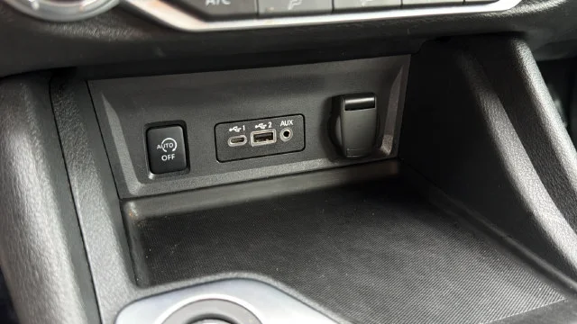 Used 2025 Gray Nissan SV image 34