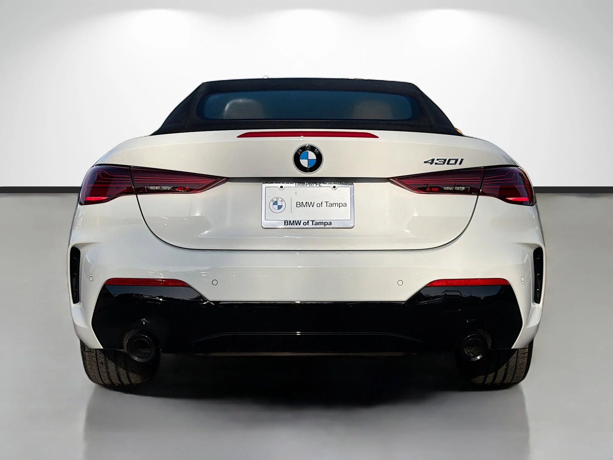 New 2026 Alpine White BMW 430i image 4