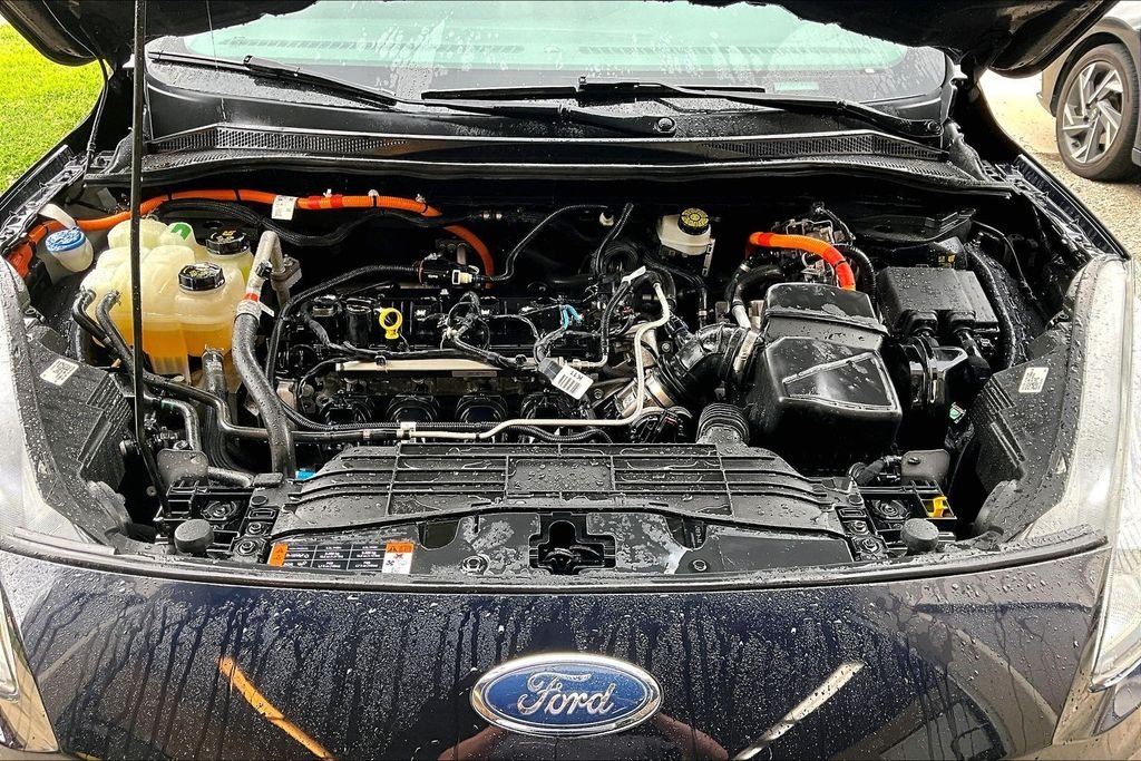 Used 2021 Blue Ford SEL image 11