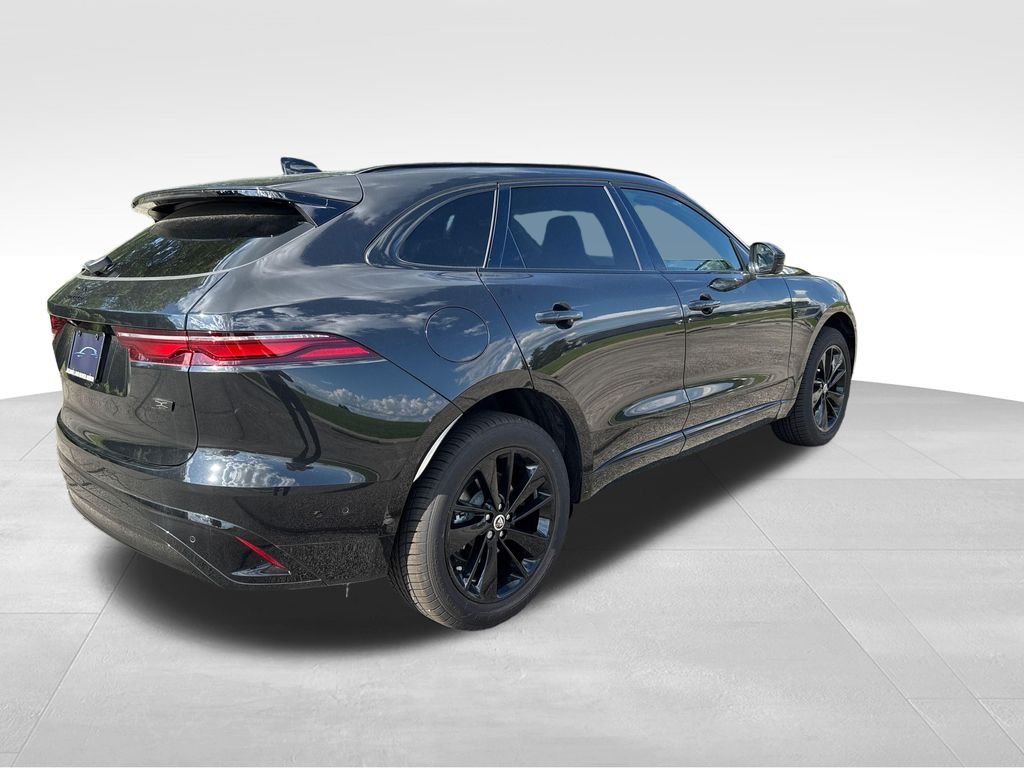 New 2026 Santorini Black Jaguar P250 R-Dynamic S image 7