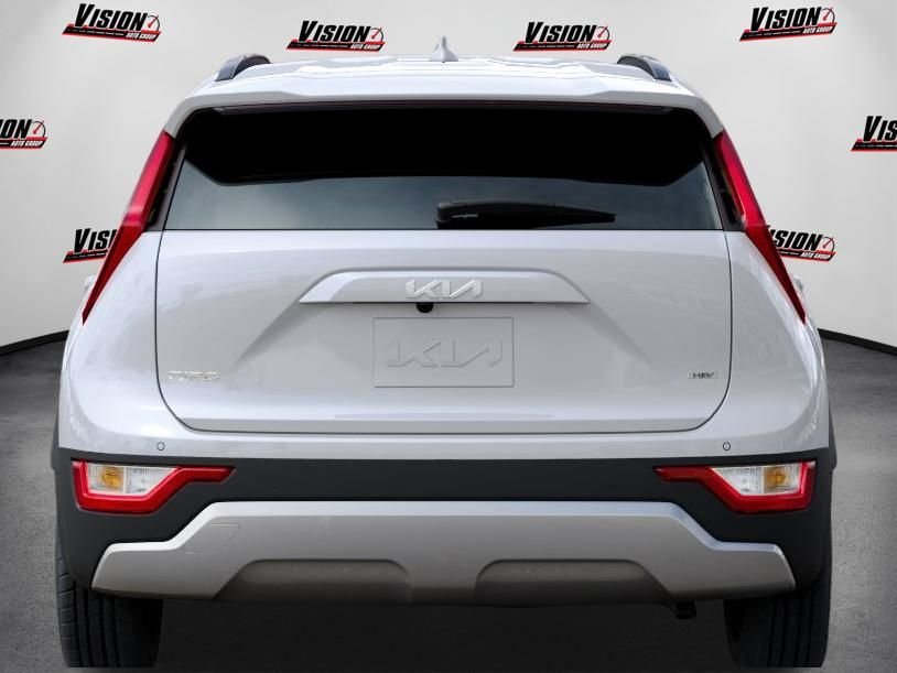New 2026 Snow White Pearl Kia EX image 13
