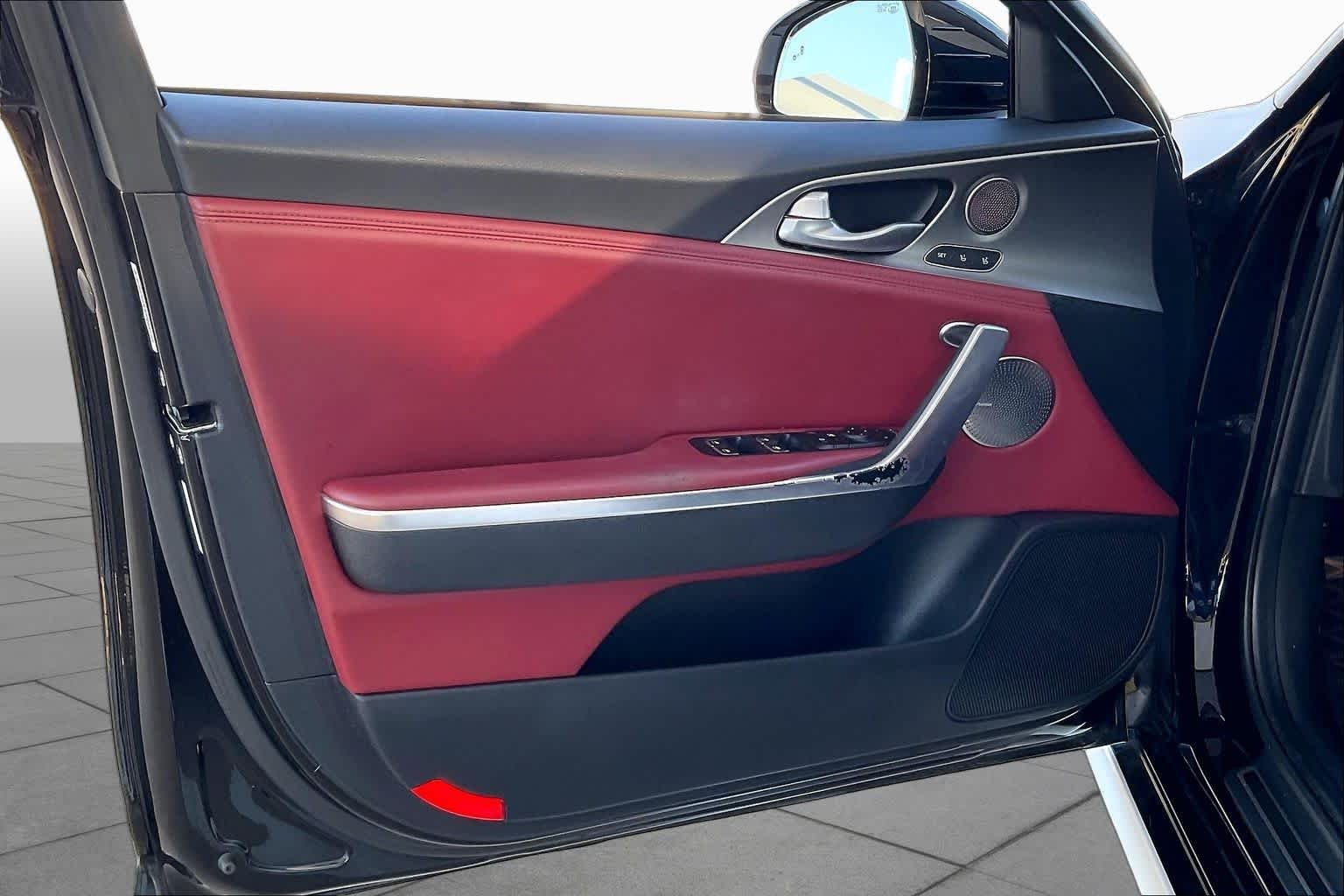 Used 2018 BLACK Kia GT2 image 20