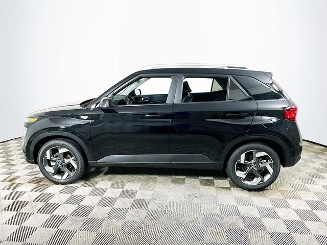 New 2026 Hyundai VENUE SEL