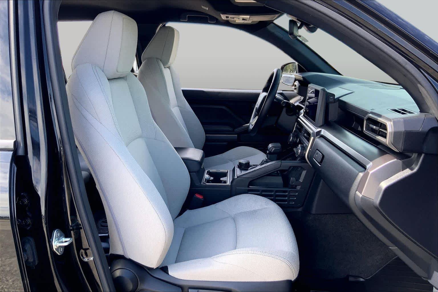 Used 2025 Black Toyota SR5 image 9