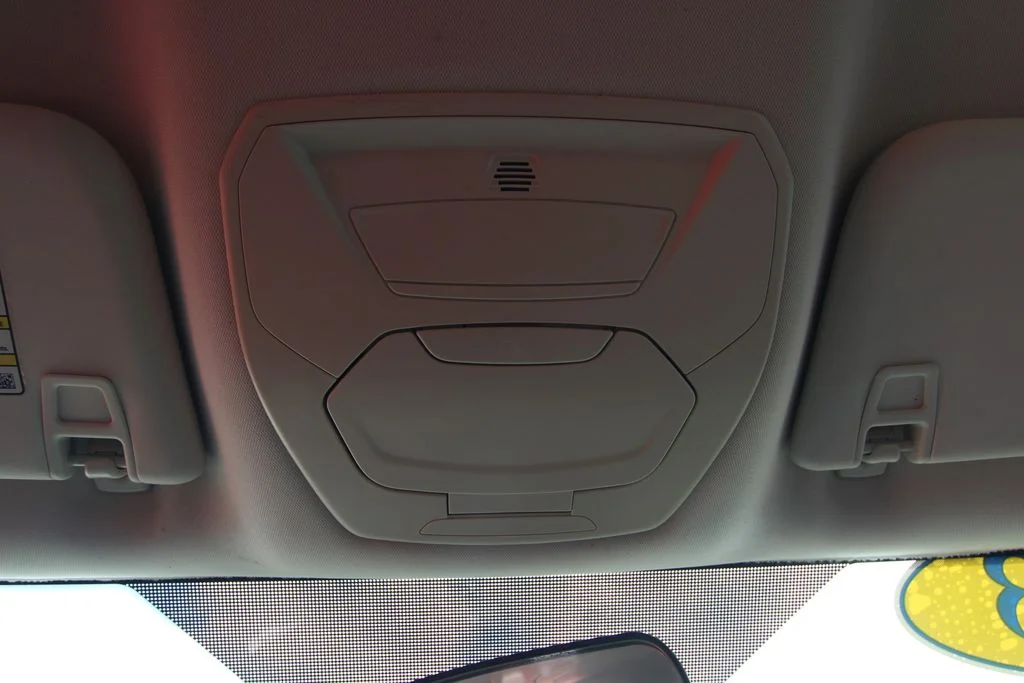 Used 2013 Frosted Glass Ford SE image 26