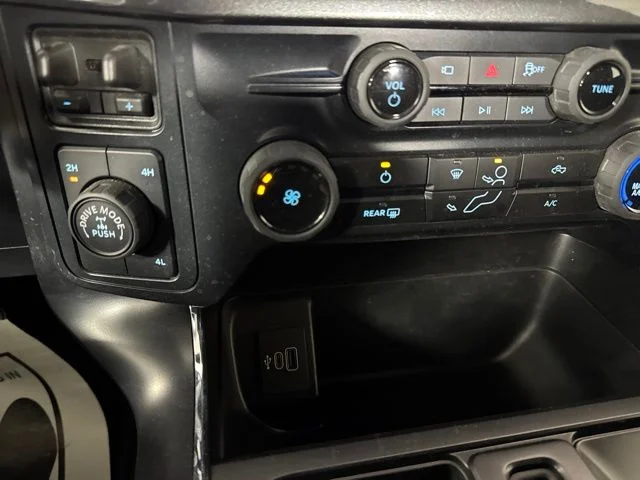 Used 2025 Gray Ford STX image 18