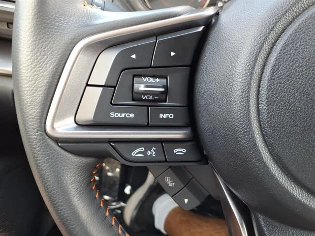 Used 2022 COOL GREY KHAKI Subaru Limited image 21