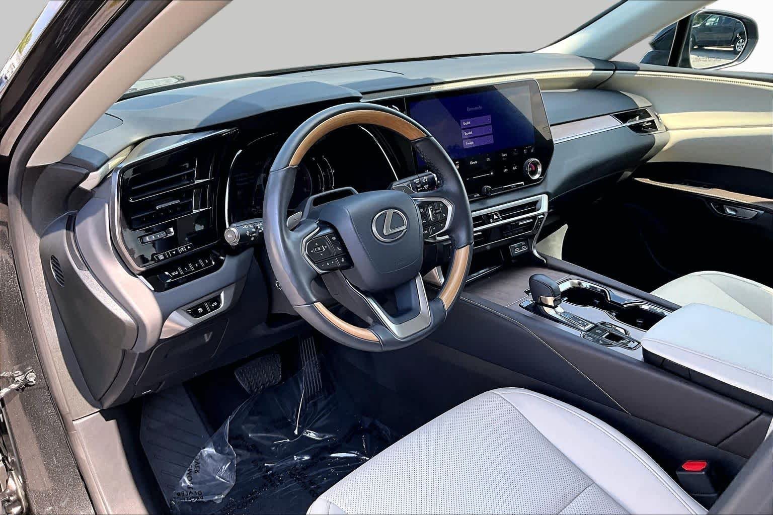Used 2024 Caviar Lexus Premium image 18