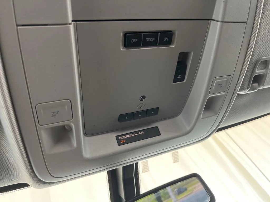 Used 2018 Black Chevrolet LT image 15
