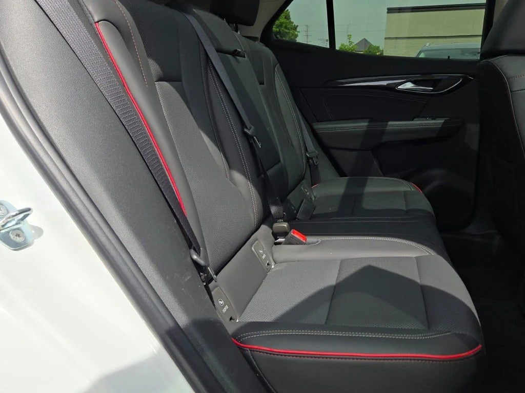 Used 2023 White Buick Essence image 10