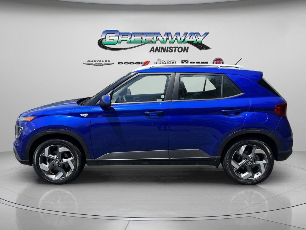 Used 2025 Intense Blue Hyundai SEL image 4