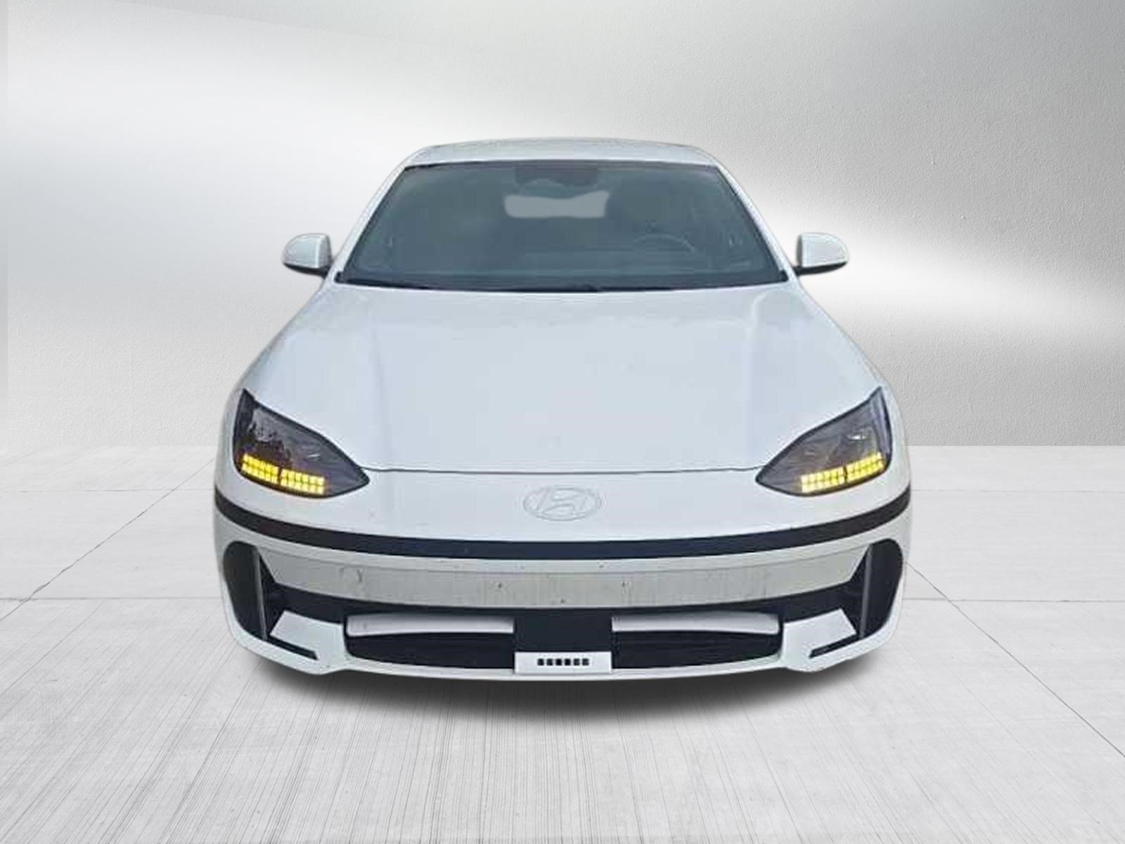 Used 2023 Hyundai IONIQ 6 SEL with VIN KMHM34AC4PA026013 for sale in Burnsville, MN