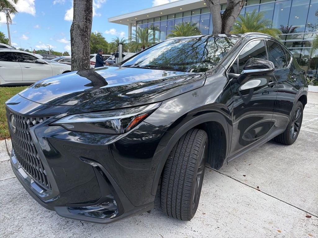 2024 Lexus NX 450h+ 450+ Luxury AWD's photo