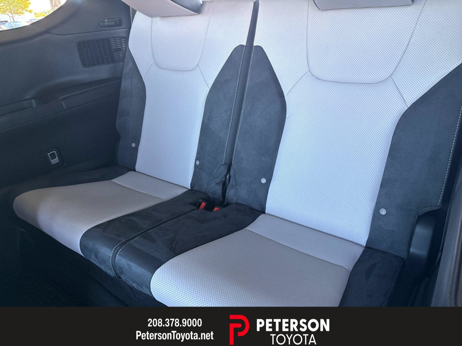 Used 2024  Lexus 500h F SPORT Luxury image 14