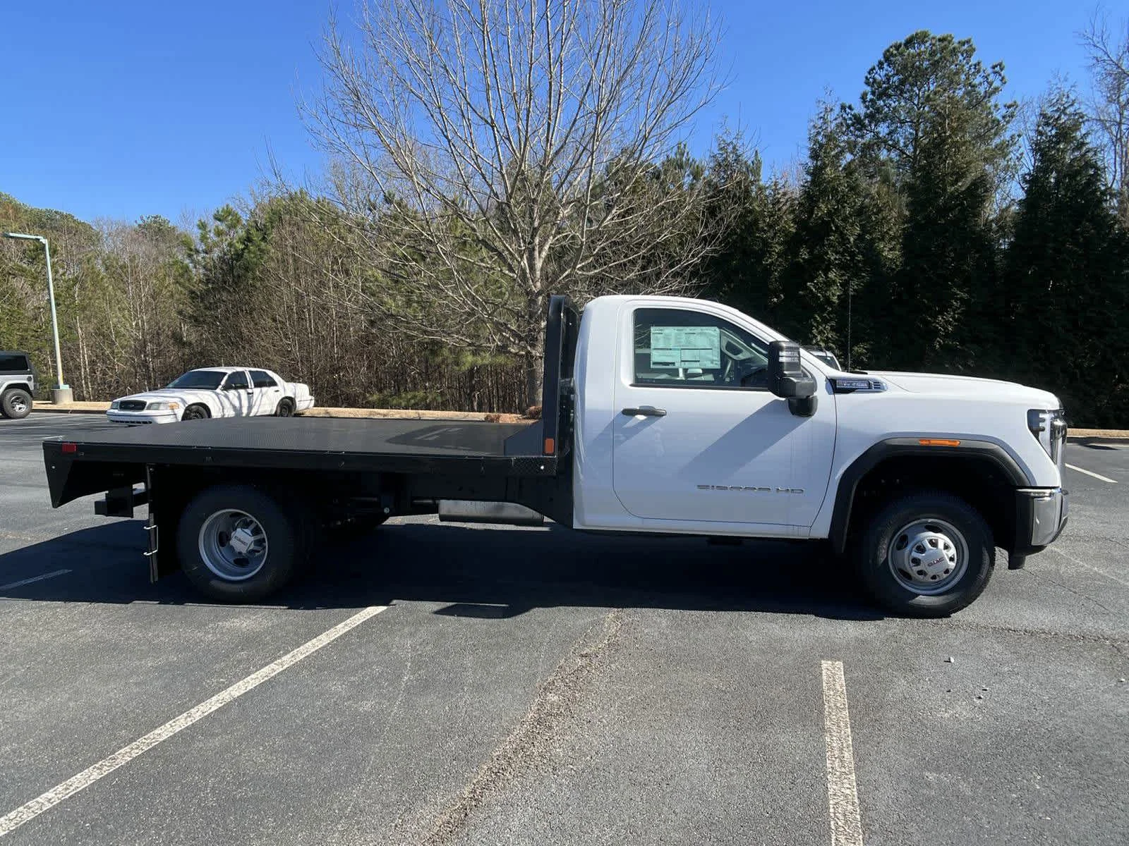 2025 GMC Sierra 3500HD Pro - Photo 16