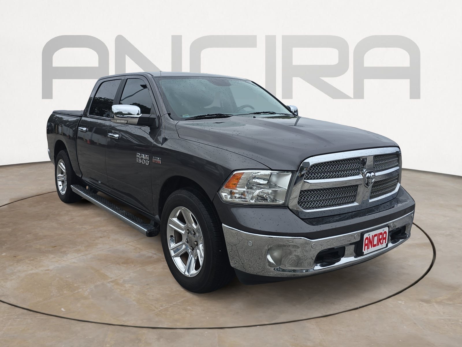 Used 2017 Granite Crystal Metallic Clearcoat Ram Lone Star Silver image 4