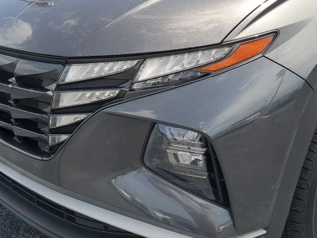 Certified Used 2022 Gray Hyundai SE image 10
