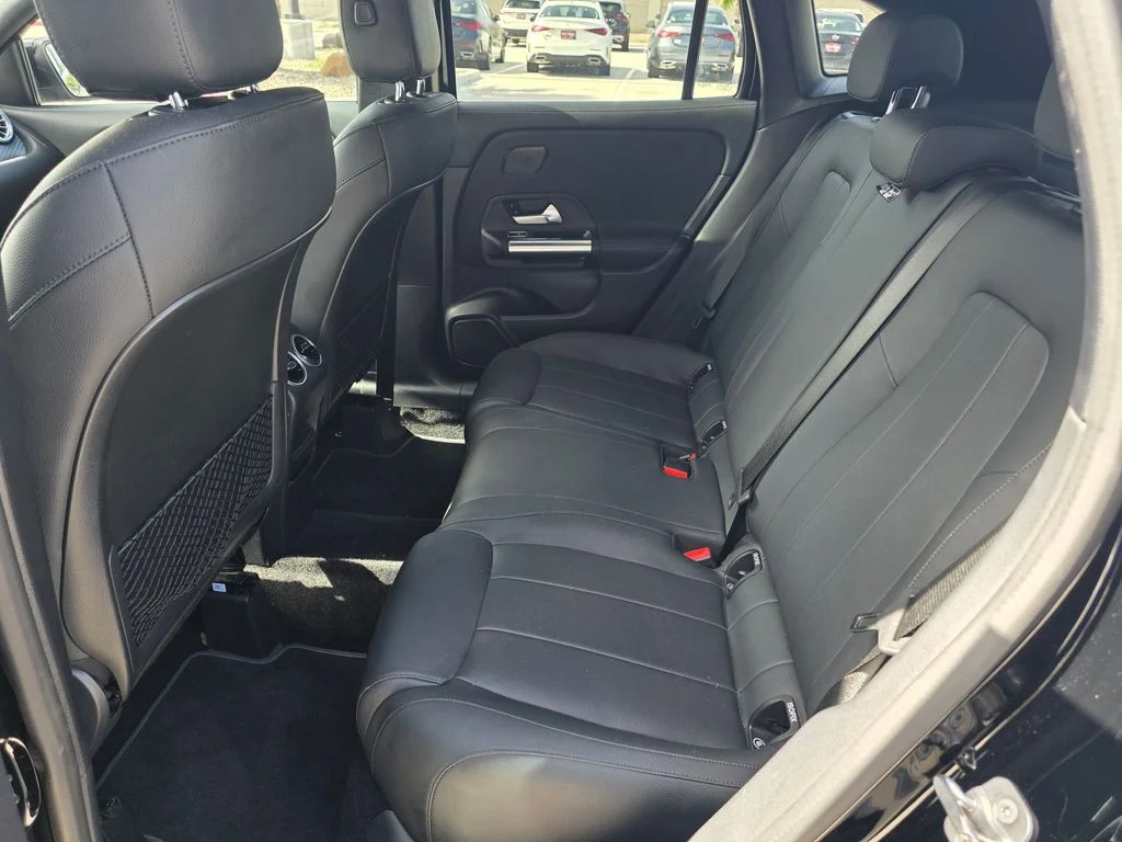 Used 2024 Black Mercedes-Benz GLA 250 image 14